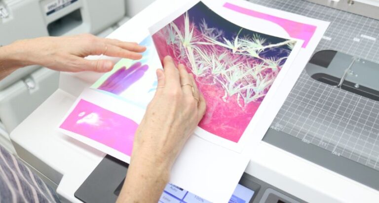 What is duo tone printing